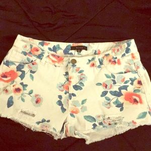 Medium Floral Shorts, Frayed Design (New)